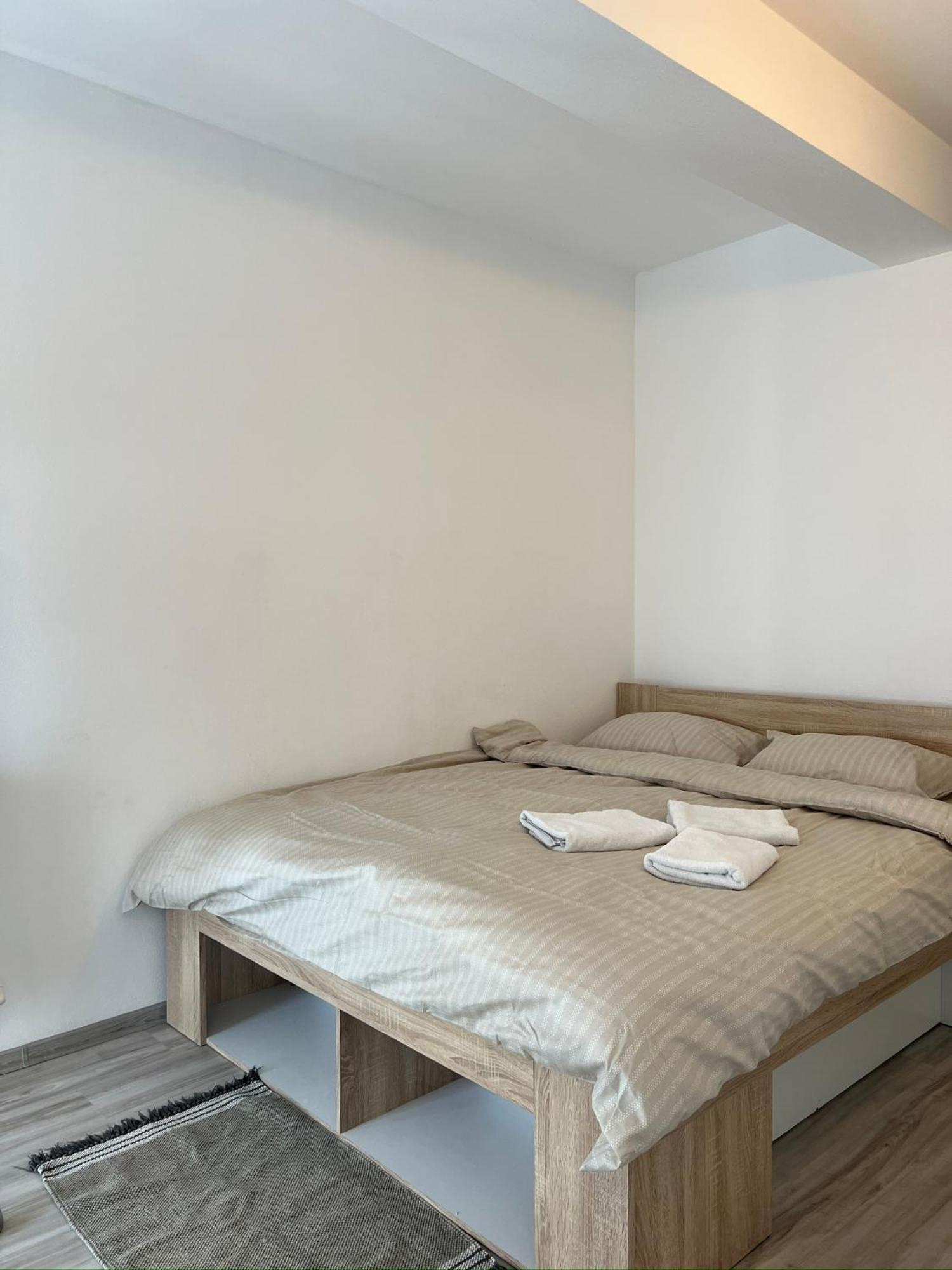 Apartamento Casa Habana 2 Oradea Exterior foto
