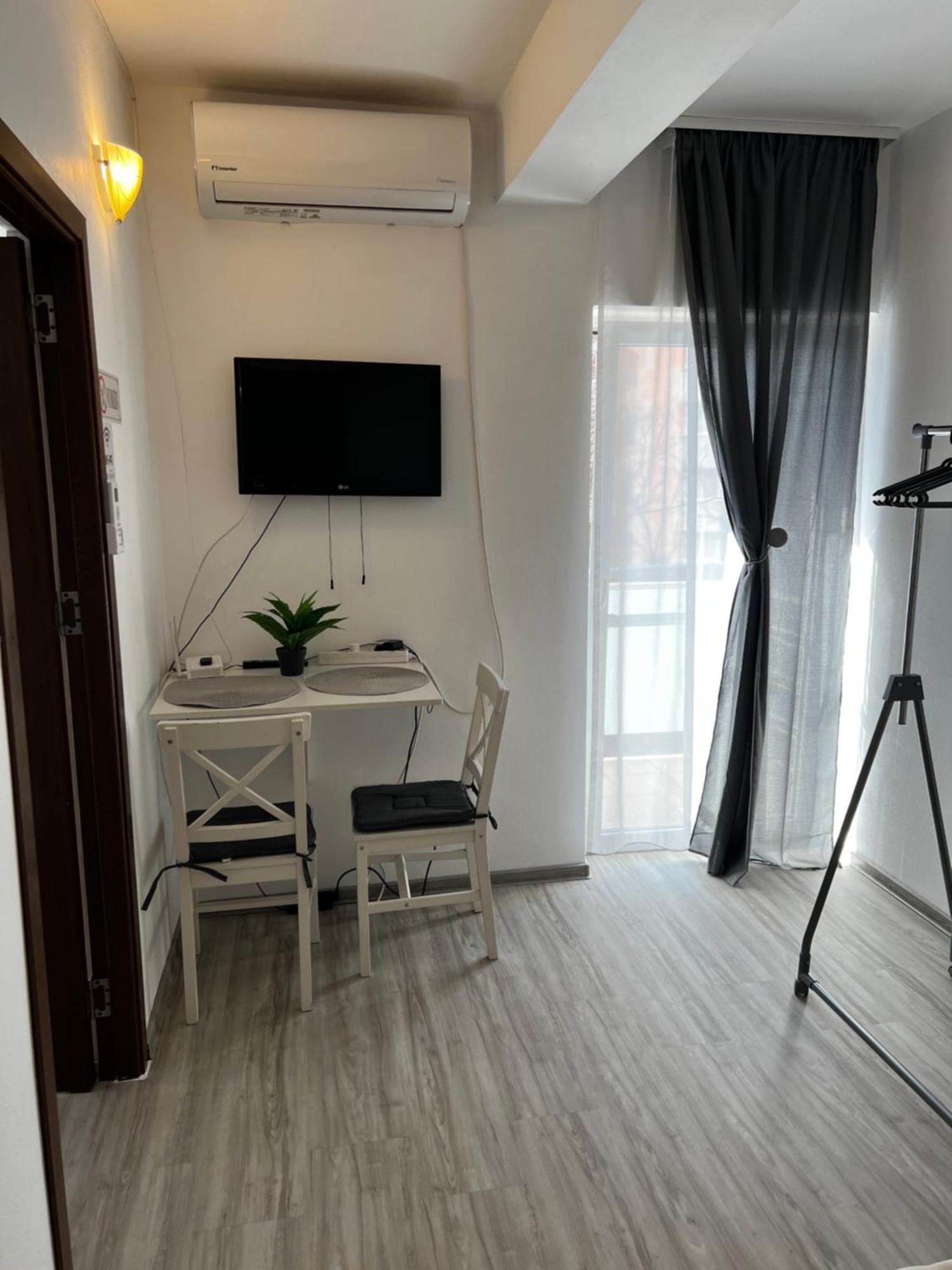 Apartamento Casa Habana 2 Oradea Exterior foto